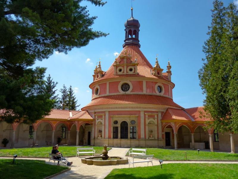 Penzion Samorost Jarosov nad Nezarkou Exterior foto