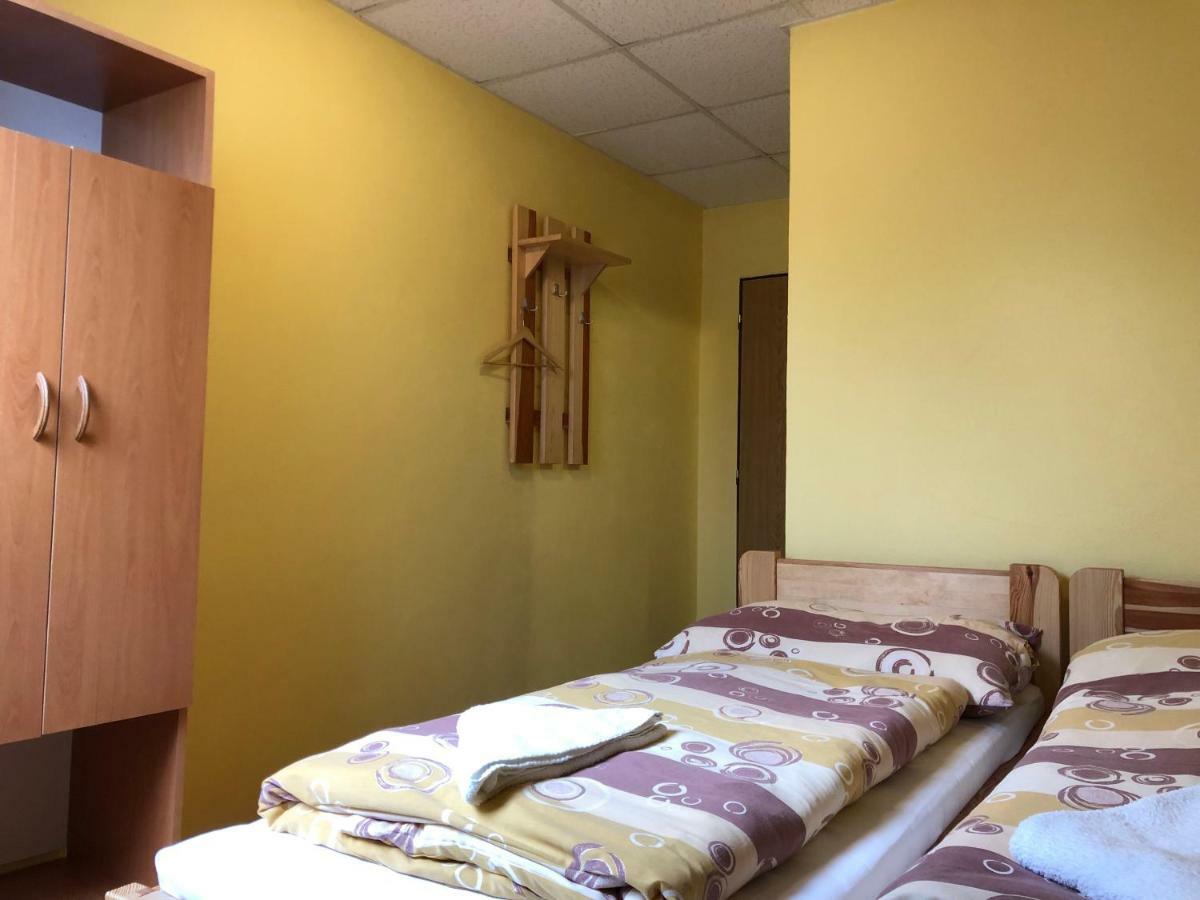 Penzion Samorost Jarosov nad Nezarkou Exterior foto