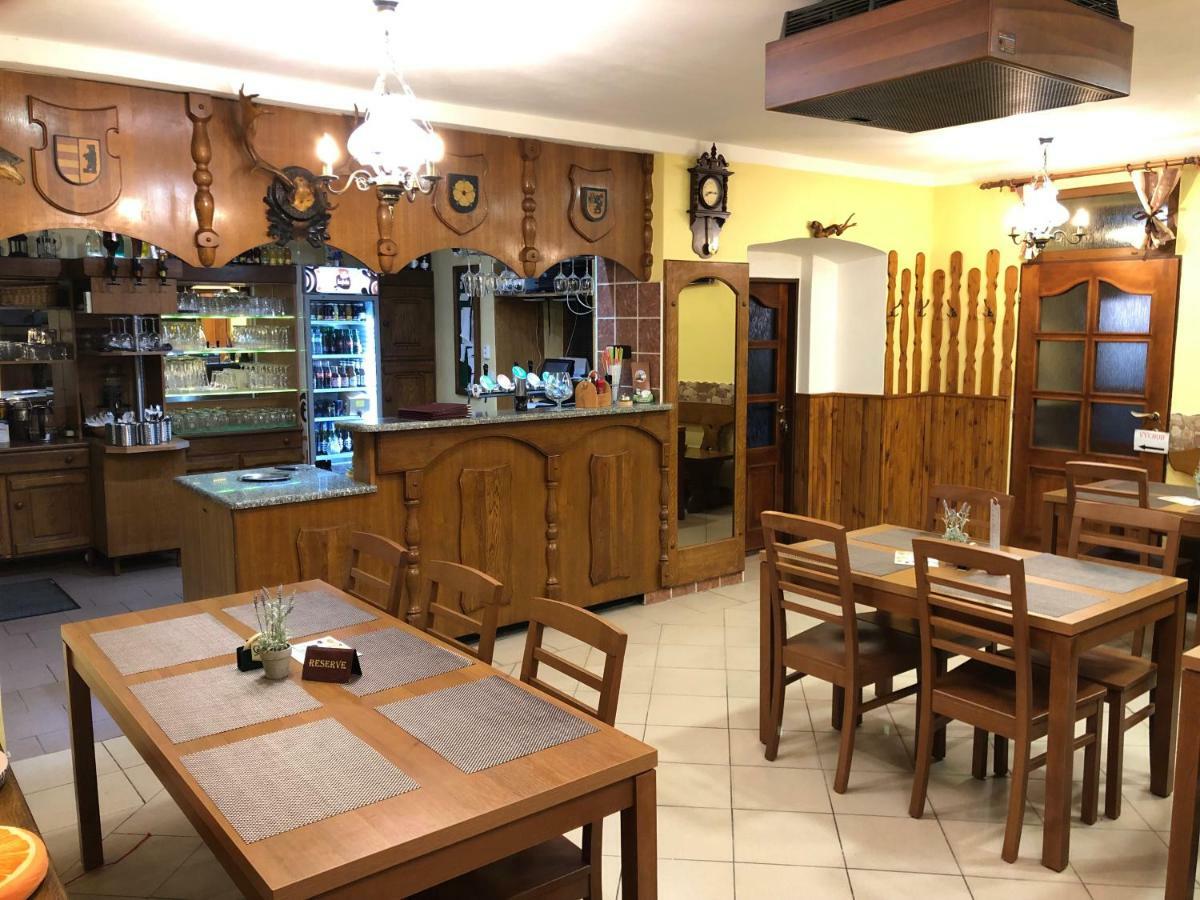 Penzion Samorost Jarosov nad Nezarkou Exterior foto